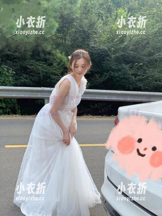 绮梦摄影-小艺 绮梦摄影 - 甜美空姐小艺的私房写真合集,让你心动不已的美丽瞬间!.txt