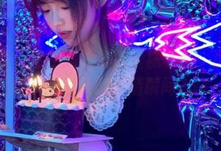 美媛馆 – 徐子琦的高清丝袜写真：沉浸在唯美与时尚的高清瞬间.txt