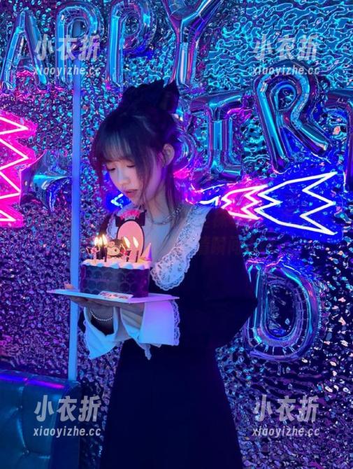 美媛馆 - 徐子琦的高清丝袜写真：沉浸在唯美与时尚的高清瞬间.txt