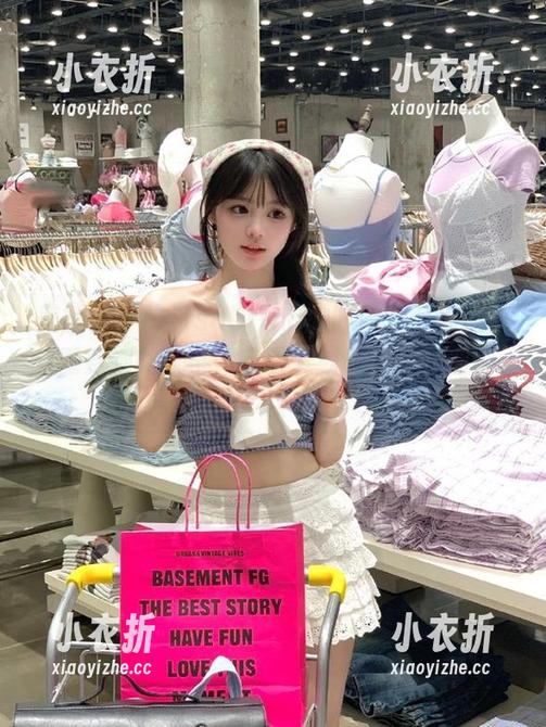 美媛馆 - 许诺sabrina的时尚套装作品集：感受她的风格，精彩下载就在这一刻！.txt