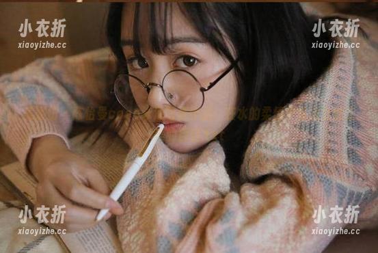 美媛馆 - 陈怡曼coco泳池写真作品：在水的柔情中绽放女性之美的自信.txt