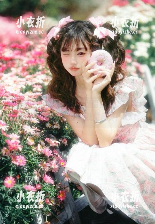 美邵女Baby 微密圈 - 美邵女Baby倾情呈现:JK写真更新,瞬间点燃你的视觉盛宴!.txt