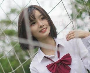 花漾show – 周于希sandy的私房瑜伽，原图中的每一帧都是仙女下凡，真是太养眼了！.txt