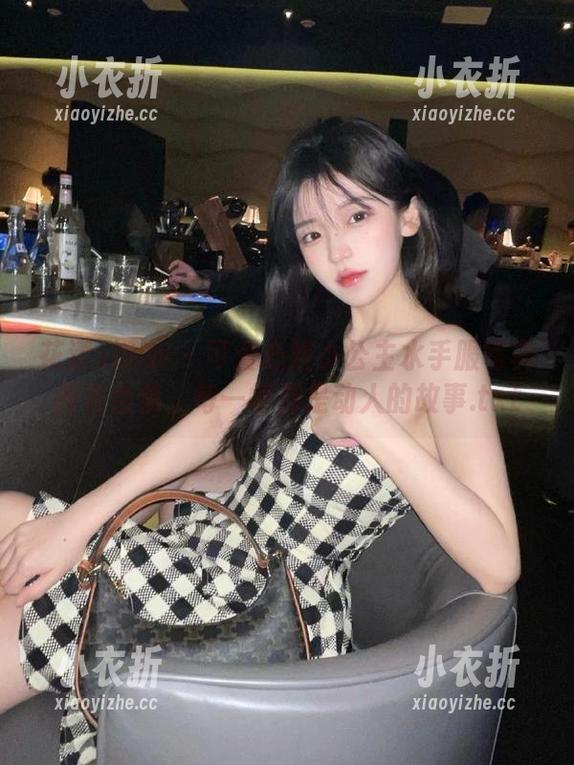 花漾show-心妍小公主 花漾show - 可爱心妍小公主水手服写真图包合集,每一帧都是动人的故事.txt
