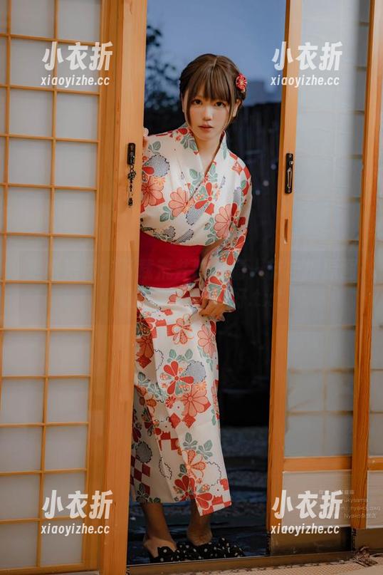 荒井喵喵 定格浪漫:下载荒井喵喵情人节自撮原图,收获甜蜜与美好.txt