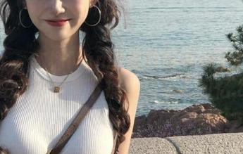 蜜桃社 – 木楠Nan的夏日写真精选作品集：在炙热阳光下捕捉的动人回忆.txt