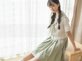 蜜桃社 – 真希牛仔裤时尚写真精选图片，捕捉每个精彩瞬间.txt