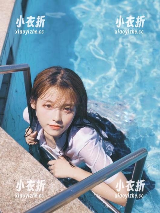 袜啵啵 - 展现瑶瑶魅力的白棉袜图册：甜美风格的独特合集.txt
