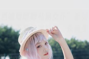 收集“西呱呀呀呀私房女仆”系列作品的精彩瞬间，下载独家写真，永葆美丽记忆！.txt