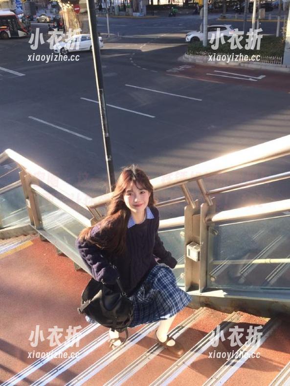 微密圈 - 这一抹春光：铁锤姐姐的图册与原图，让你欲罢不能的视觉盛宴！.txt