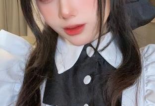 不容错过！阿九从不咕咕短裙写真美图免费上线，快来感受她的魅力力量！.txt