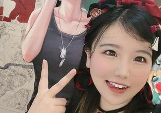 深海触手私拍作品集：阿半今天很开心带你进入海底世界的独特风情.txt