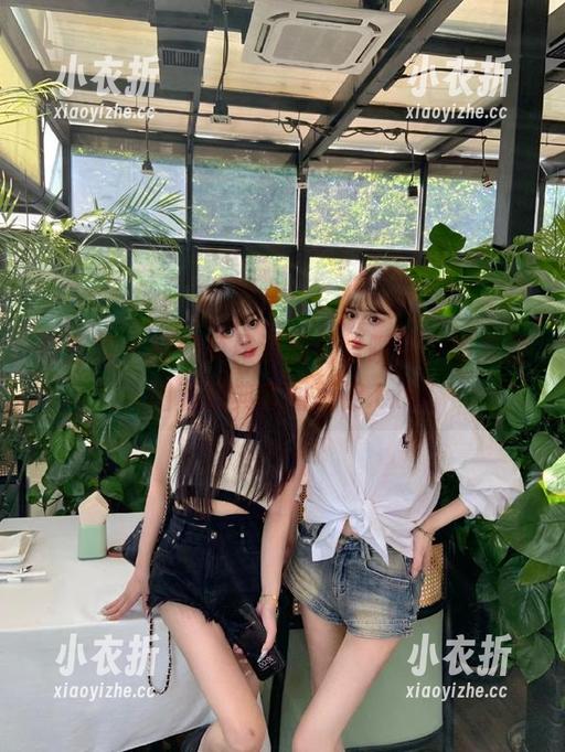 青豆客 - 探索莫雅淇的日常瞬间，唯美原图和经典套图集锦.txt