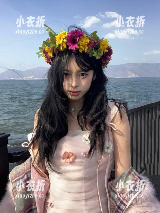 青豆客 - 在无圣光的烘托下，谭晓彤奶牛写真展现生活的另一面.txt