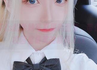 青青子Js的学妹写真福利图集，带你感受校园里最美的瞬间.txt