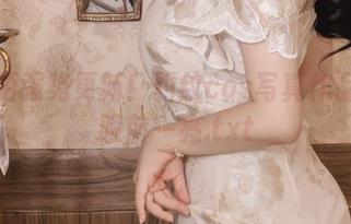 韶陌陌强势更新！豹纹cos写真作品让你眼前一亮.txt