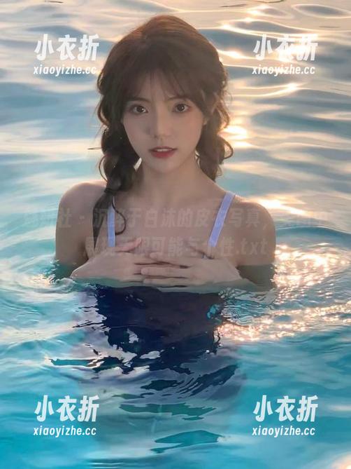 魅妍社 - 沉醉于白沫的皮衣写真，美图中展现无限可能与个性.txt