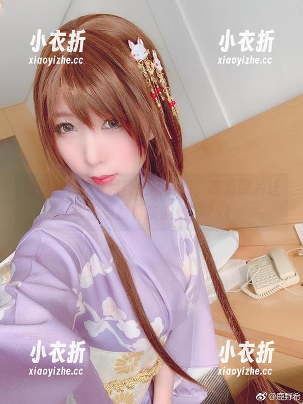 鹿野希独家6月自拍本全版，高清照片让你感受最真实的她！.txt